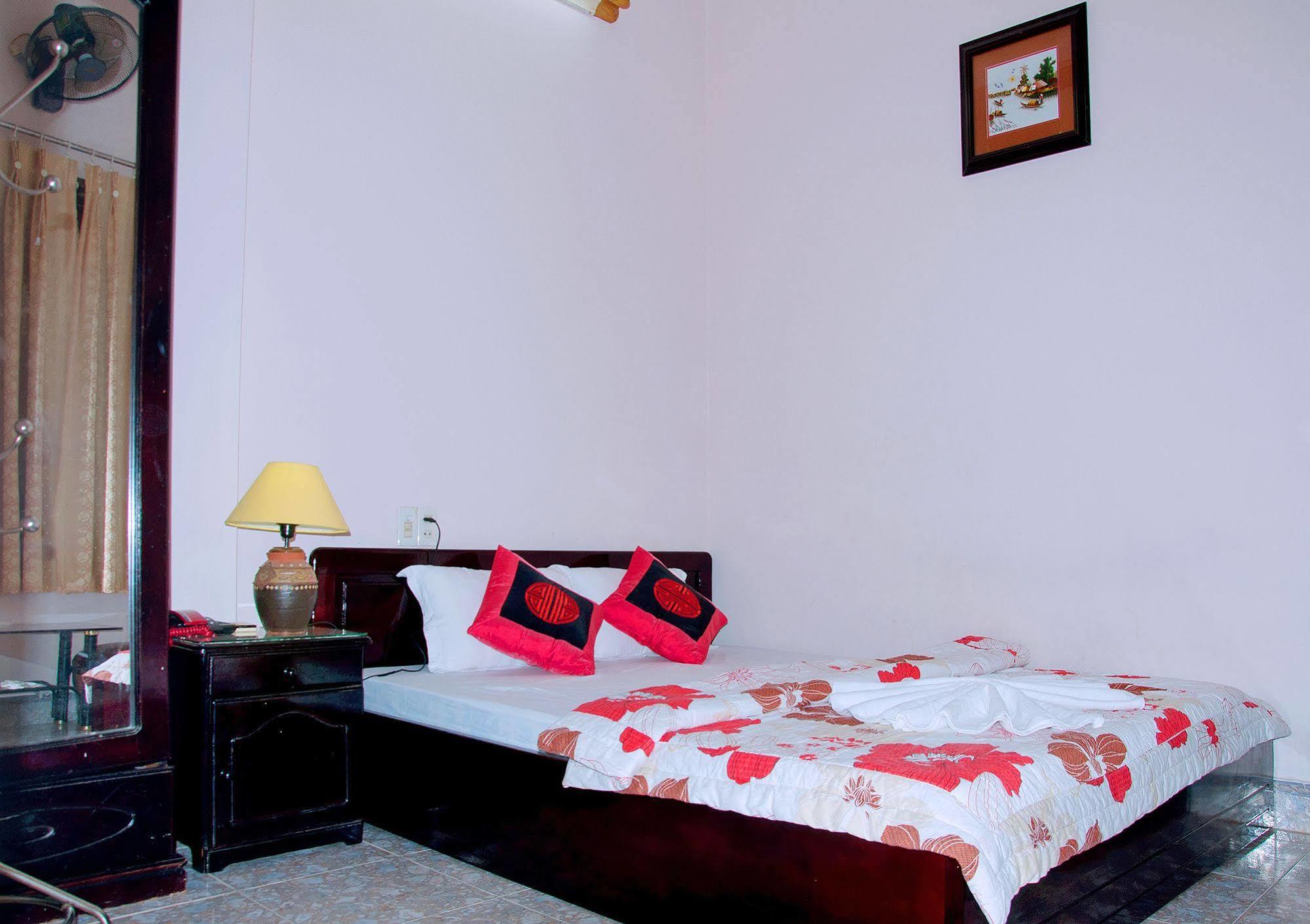 Hoang Ha Hotel Nha Trang Exterior foto